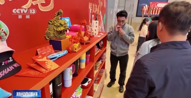 南货北上 年货“新”意足 年味更丰富