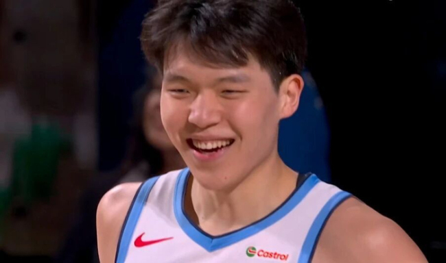 杨瀚森的赛季新高，是对位克林根 展现双塔威力