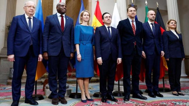 俄中将遭枪击时身中3枪绝地反击 电梯血战惊魂