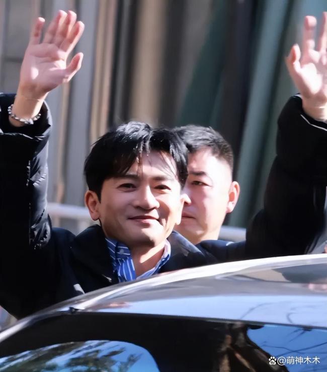 伊能静央视春晚备播上班路透 明星状态松弛积极营业