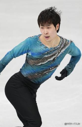 萨多洛夫花滑男单金牌