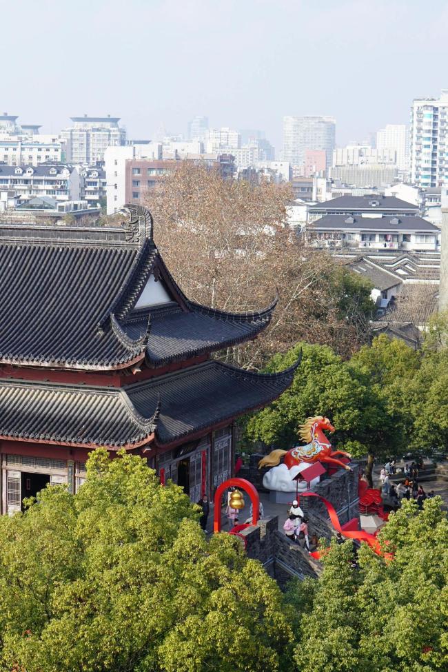 中到大雨!浙江气温猛降至个位数 除夕保暖需重视