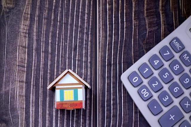 2026年传来4大好消息，还没买房的恭喜了，尤其是这两类人！ 购房租房门槛降低