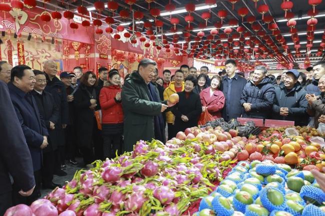 时政微观察丨欢欢乐乐过好年