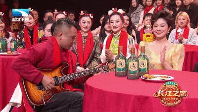 2026湖北衛(wèi)視春節(jié)聯(lián)歡晚會(huì) “嘚駕”舞春風(fēng) 驚喜連連