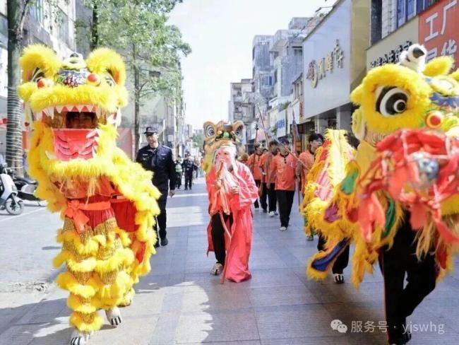阳江民俗巡游加场 年初五接财神 全城迎福盛典