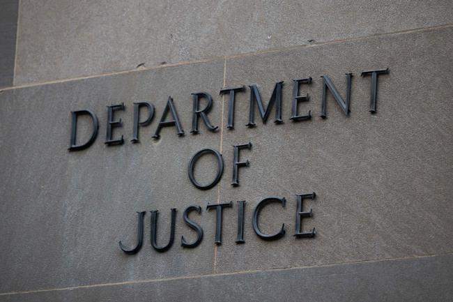 曝爱泼斯坦在美国本土也有“萝莉岛”