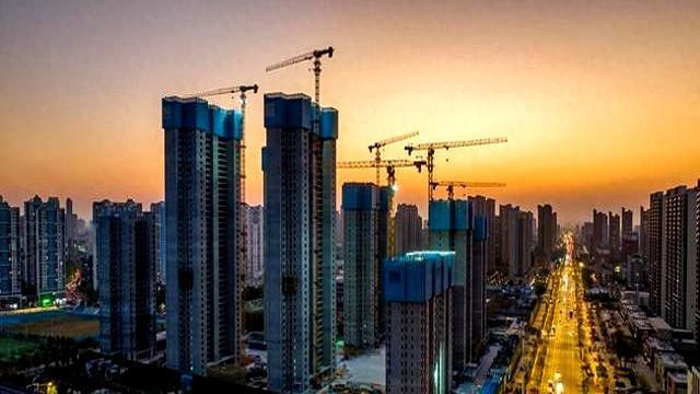 人口少了房子必跌？核心城市的好房子，还在偷偷涨价