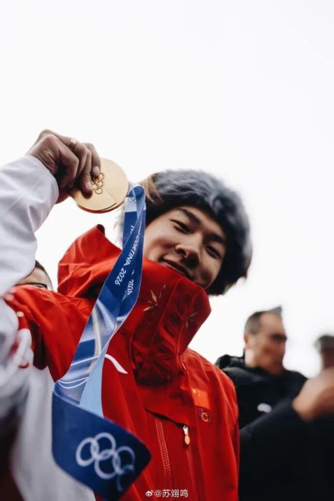 苏翊鸣教练辟谣不让谈恋爱 玩笑话被当真