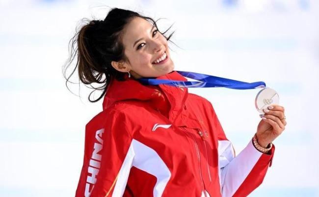 谷爱凌脑回路 顶级战术大师的反击