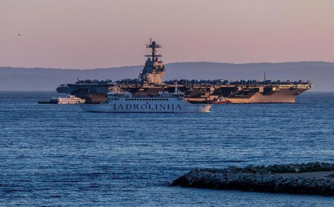 美军可战舰艇已有35%部署至中东 军事较量升级