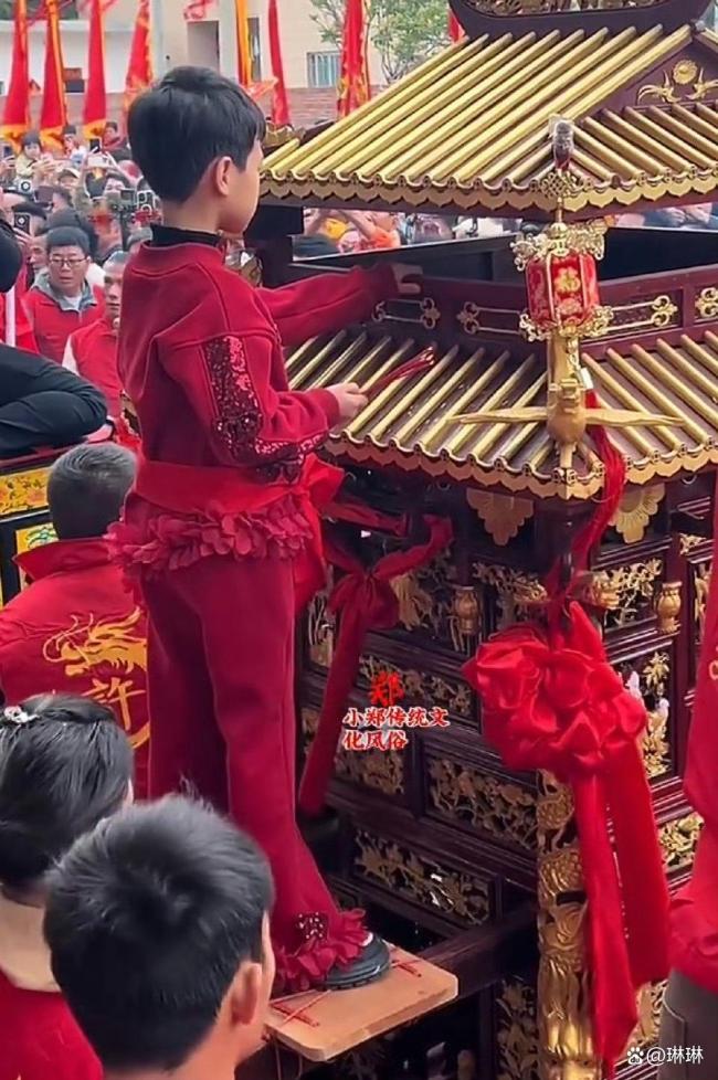 妈祖巡游事件当事2东说念主均为女孩 身份争议回转