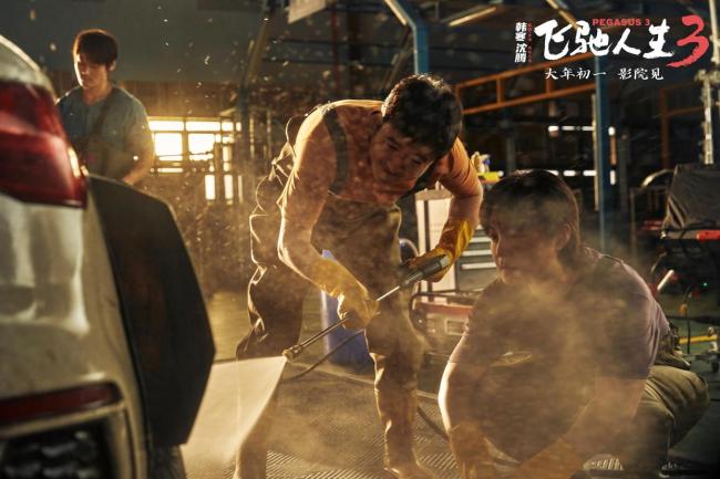 《奔驰东说念主生3》的胜仗靠什么 硬核赛车与东说念主文心扉