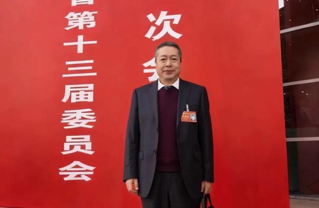 建议培养中小学副班主任