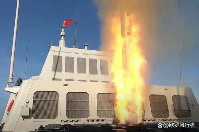 055万吨大驱能装50枚高超音速导弹 体系战力更关键