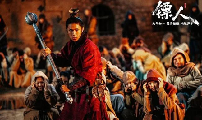 吴京再战春节档,这次很惊喜 《镖人》口碑票房双逆袭