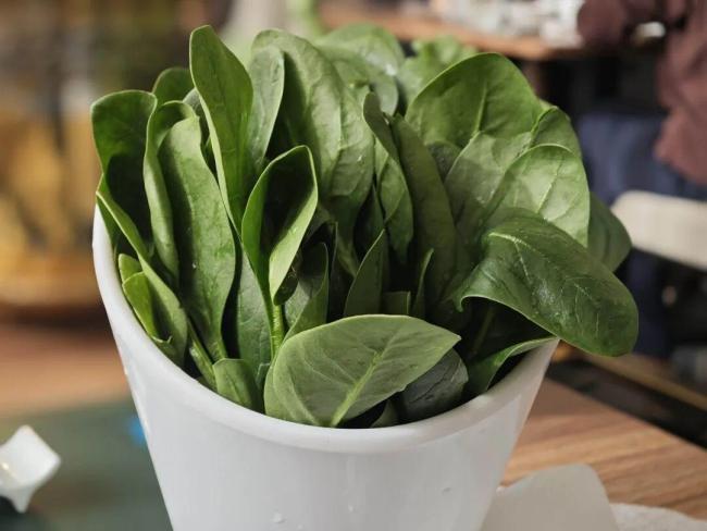 35岁男子胸痛扛了几天不幸离世 忽视症状酿悲剧