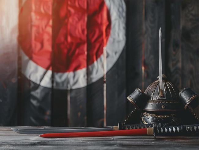 日本右翼从未放弃再军事化 日本集体右转信号显现