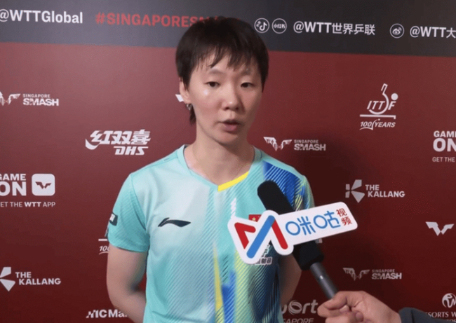 王曼昱回应第一局打到19-21:“申裕斌用中文说太累了”