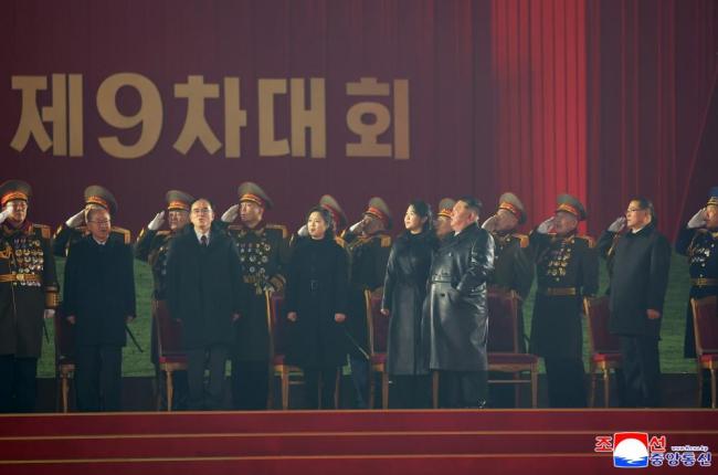 金与正“转正”了坐候补委员第一位 地位显著提升