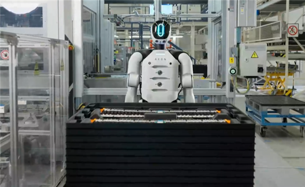 机器人将进入宝马德国工厂打工 提升生产安全与效率