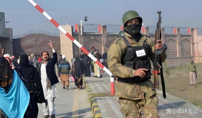 卡塔尔提议调解巴阿冲突 边境紧张局势升级