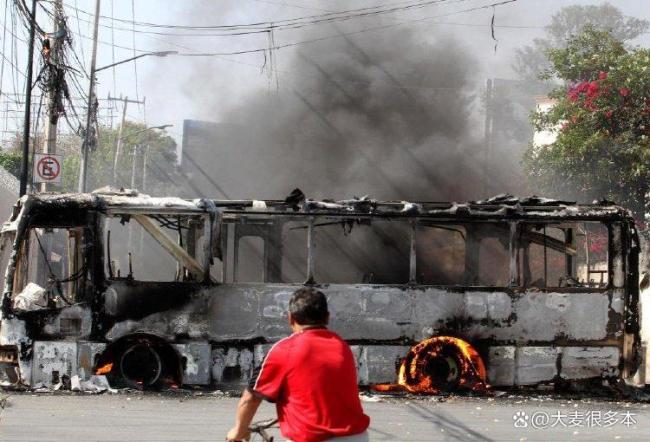 全球第一大毒贩被毙引发大规模报复 城市陷入“鬼城”状态