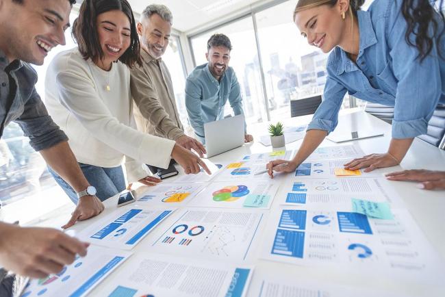 OpenAI完成1100亿美元💵融资