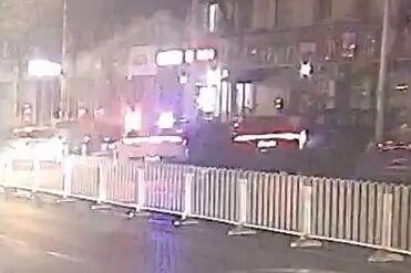 武汉一男子深夜醉驾被民警截停 心存侥幸难逃法眼