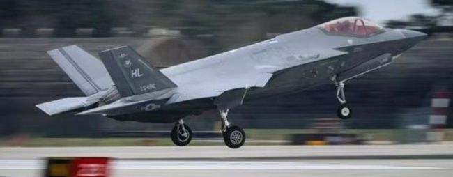 美以集结500架战机 中东局势骤紧