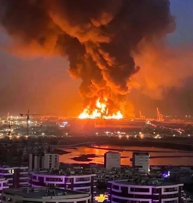 特朗普开始打退堂鼓?伊朗强硬反击