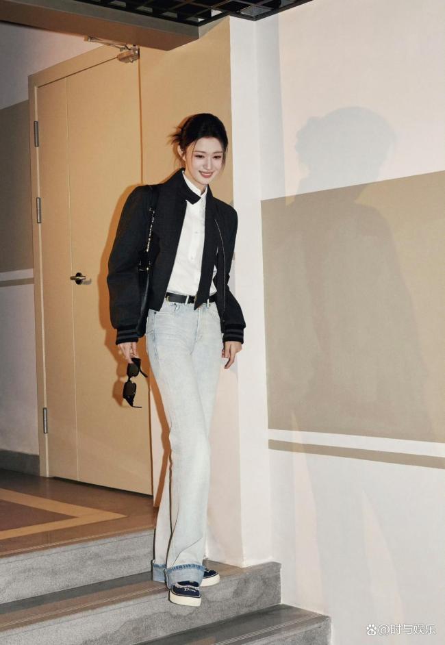 王楚然花神传到巴黎了 复古奢华风封神