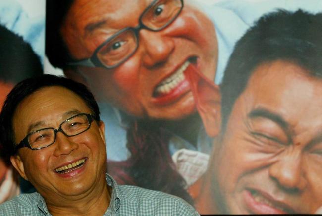 许冠文获香港中文大学荣誉博士学位 表彰其卓越成就与贡献