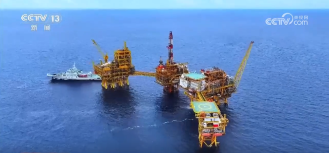 “尖端科技+超级工程”铿锵突进 