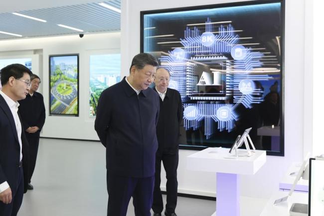 习近平的两会时间丨推动科技创新和产业创新深度融合