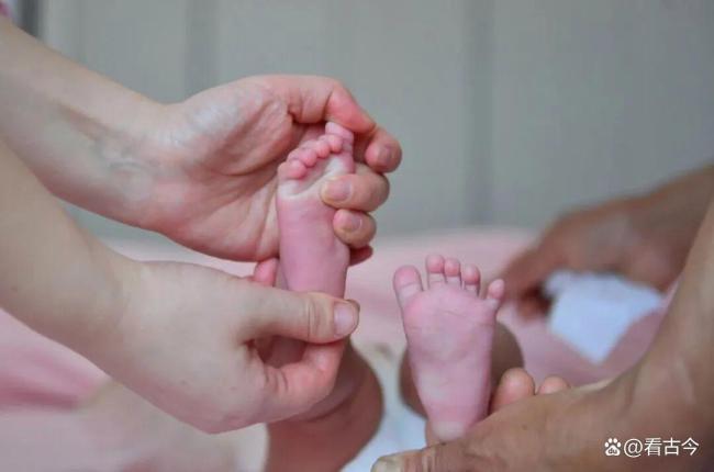 免费生娃的时代来了吗 生育福利普惠全民