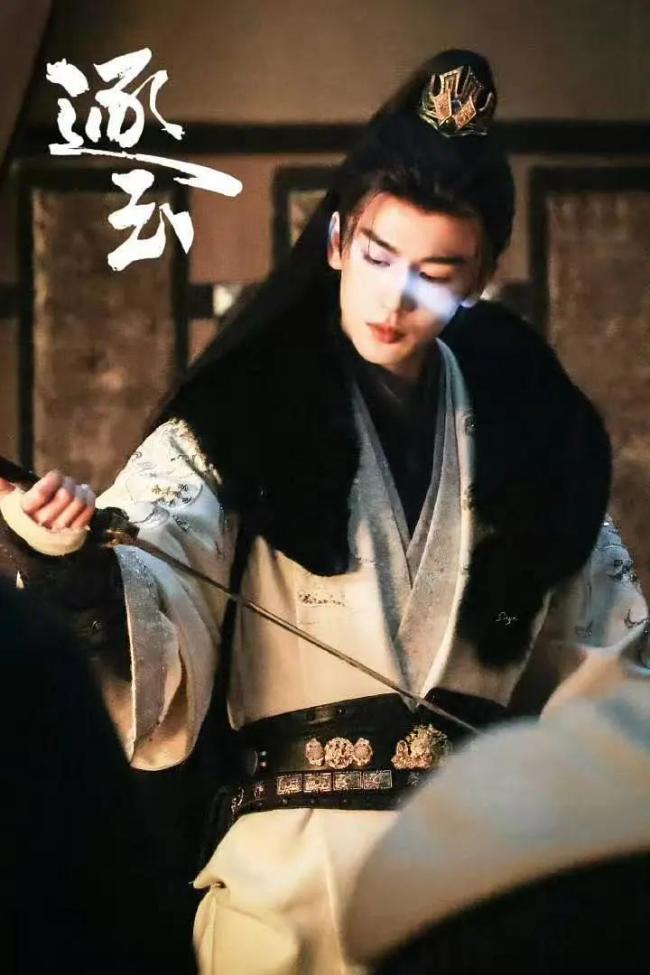 张远献唱《逐玉》被赞拿捏古风OST 顶配阵容引期待