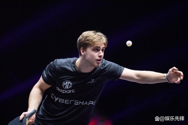 温瑞博晋级重庆赛八强 复仇之战显实力