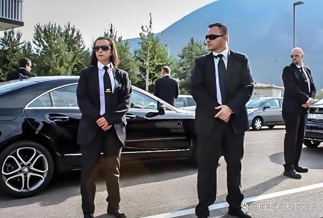 美旧金山市长保镖同流浪汉扭打在地 新视频揭示真相