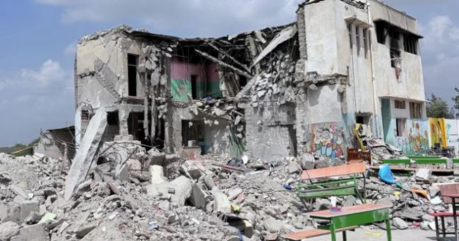 看看那个被炸死的7岁伊朗女孩 导弹袭击真相待解