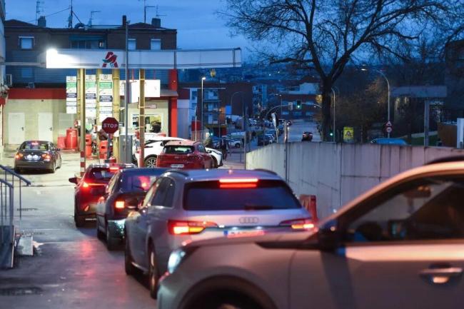 遭美军轰炸的哈尔克岛有多重要 波斯湾石油命脉