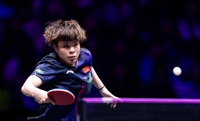 王艺迪4-3战胜申裕斌 暖心关怀对手