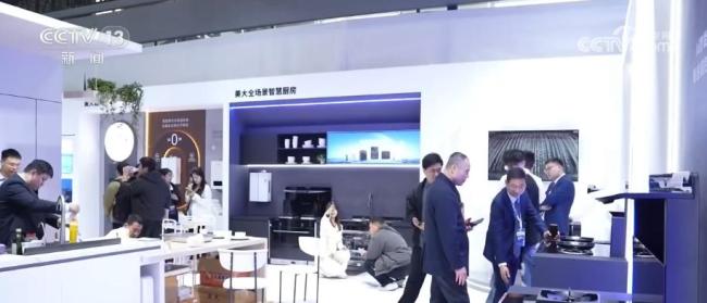 “未来生活场景”变身成熟产品 AI走进千家万户