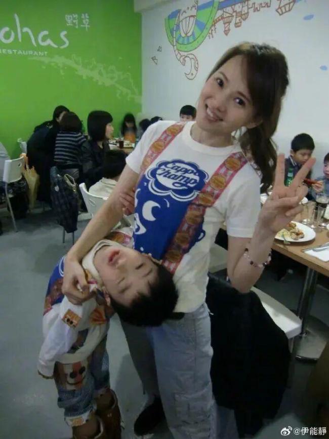 伊能静说恩利全然接纳妹妹 爱与成长的见证