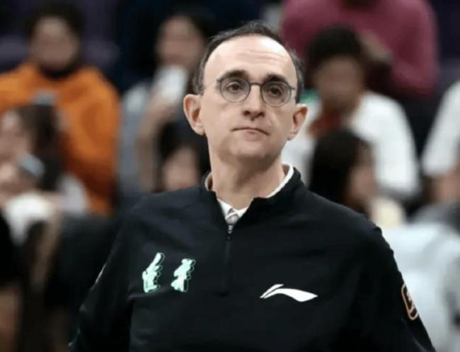 乌戈接任主帅后辽宁本钢6胜1负