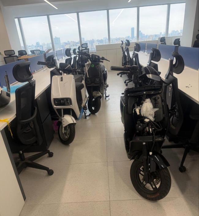 记者直击畅派出行总部 电动自行车违规改装被查