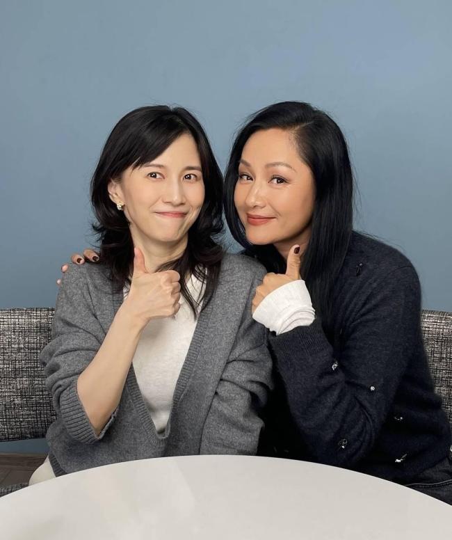 54岁瞿颖靠“活人感”翻红 真实态度获赞