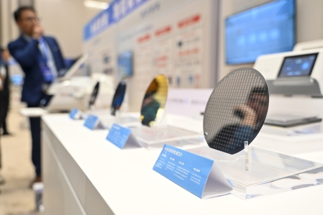 精准出击,“中国瞄准美日对光刻胶的供应垄断”