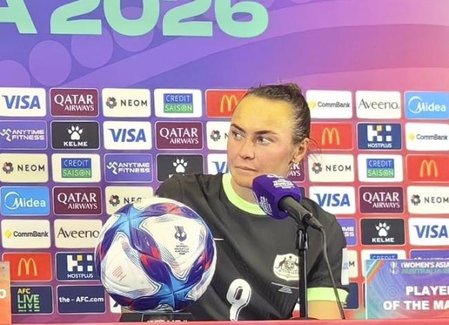 澳女足前锋称赞中国队拼抢铲球