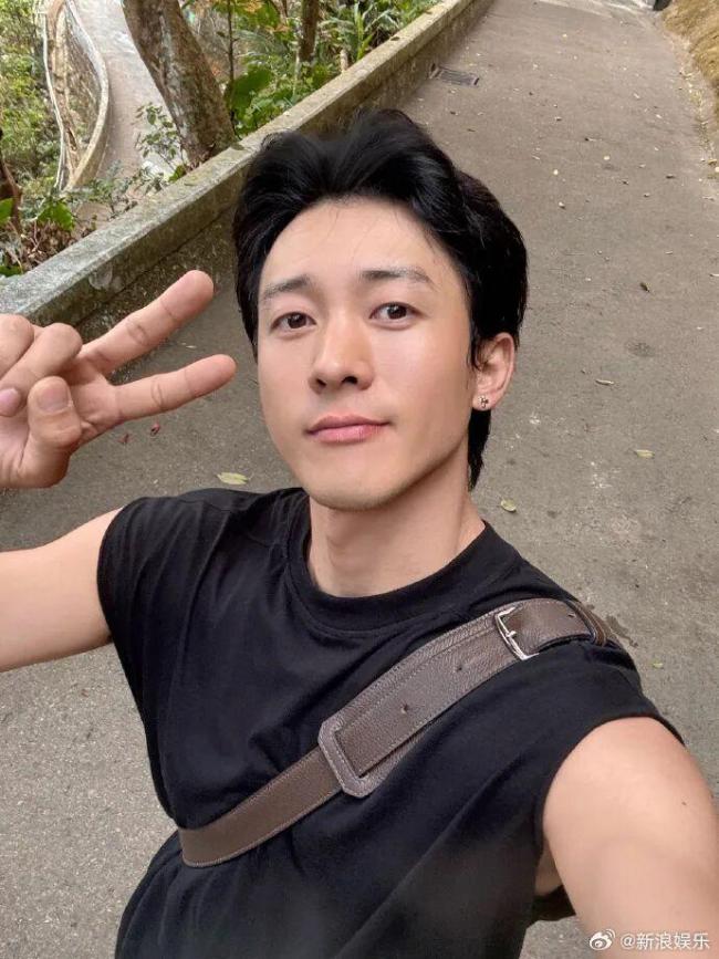 姚晨方否认与侯雯元恋情 勿编故事造谣